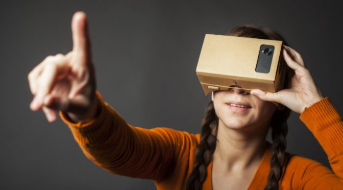 Virtual reality shopping experiences, the disruptive 2016 trend [5 Reading tips]