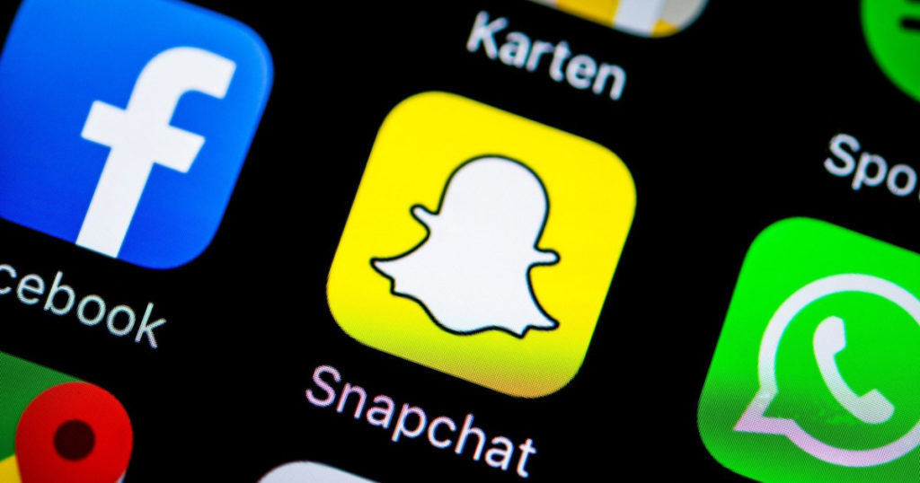 Snapchat Wants to Become a Super App [5 Reading Tips]